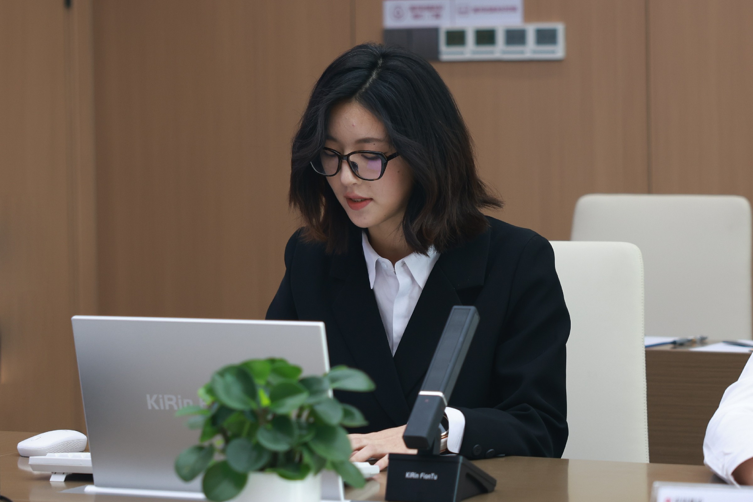 成本管控中心見習成本管理崗張忠賢.jpg