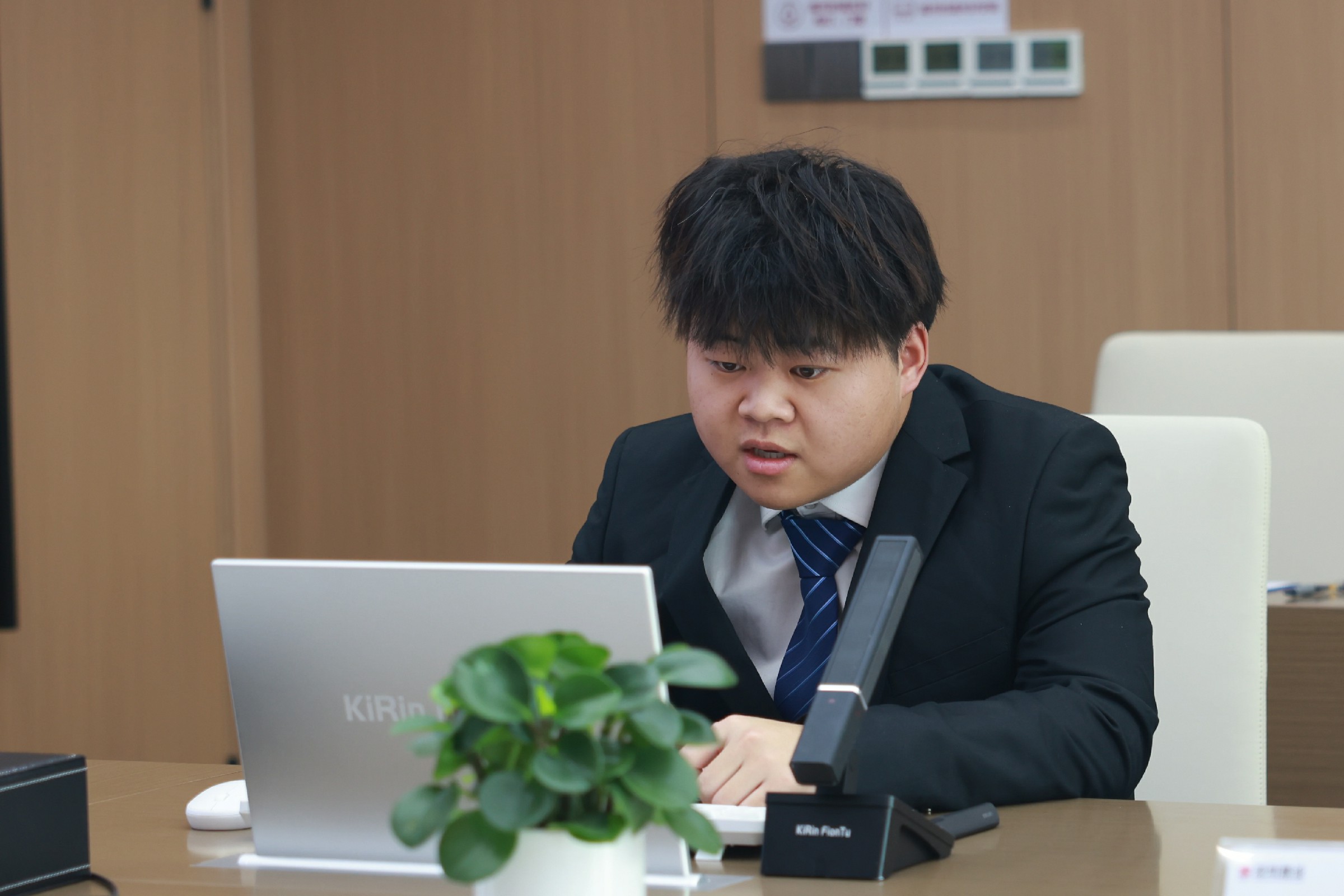 南山B塔項目見習施工工程師陳坤南.jpg